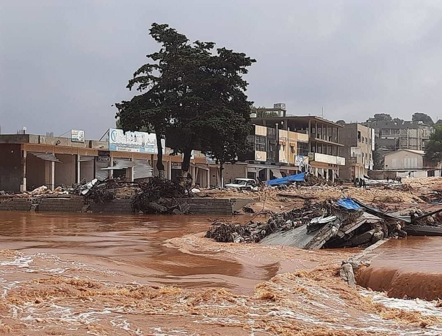 A quarter of Derna completely disappeared with many buildings collapsingA quarter of Derna completely disappeared with many buildings collapsing