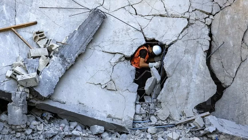 Civil defense crews in Gaza need heavy equipment and advanced tools to be able to extract victims from under the rubble