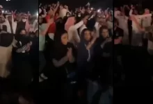 Saudis dancing during the Riyadh Season