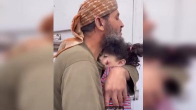 Palestinian Father Bids Farewell to His Daughter