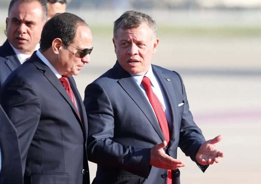 Cairo prepares to host an emergency Arab summit