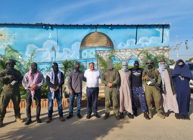 A picture of Ben Ghafir with the special forces