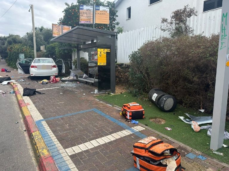 Tragic Incident Unfolds in Ra’anana: Vehicular Ramming and Stabbing Leave One Dead and Several Injured