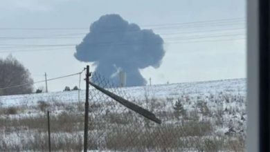 Russian plane carrying Ukrainian soldiers crashe