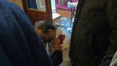 The imam of Al-Fateh Mosque in Istanbul is stabbed with a knife