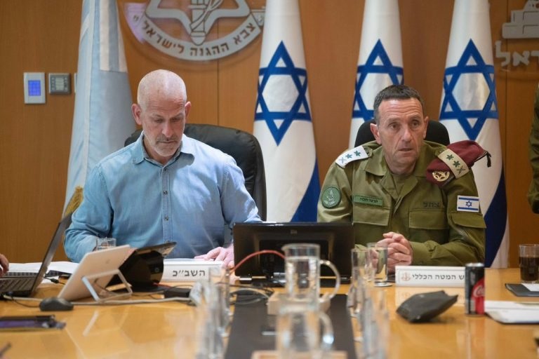 A meeting between Israeli officials and their Egyptian counterparts 