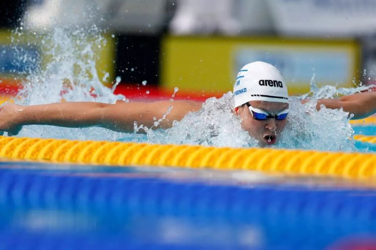 Israeli Swimmer Faces Condemnation at Qatar Championships: A Reflection of Political Tensions