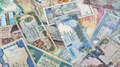 the currencies of 6 Arab countries