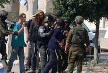 Israeli Settlers Interrogate and Disarm Palestinian Police Officers in Ramallah