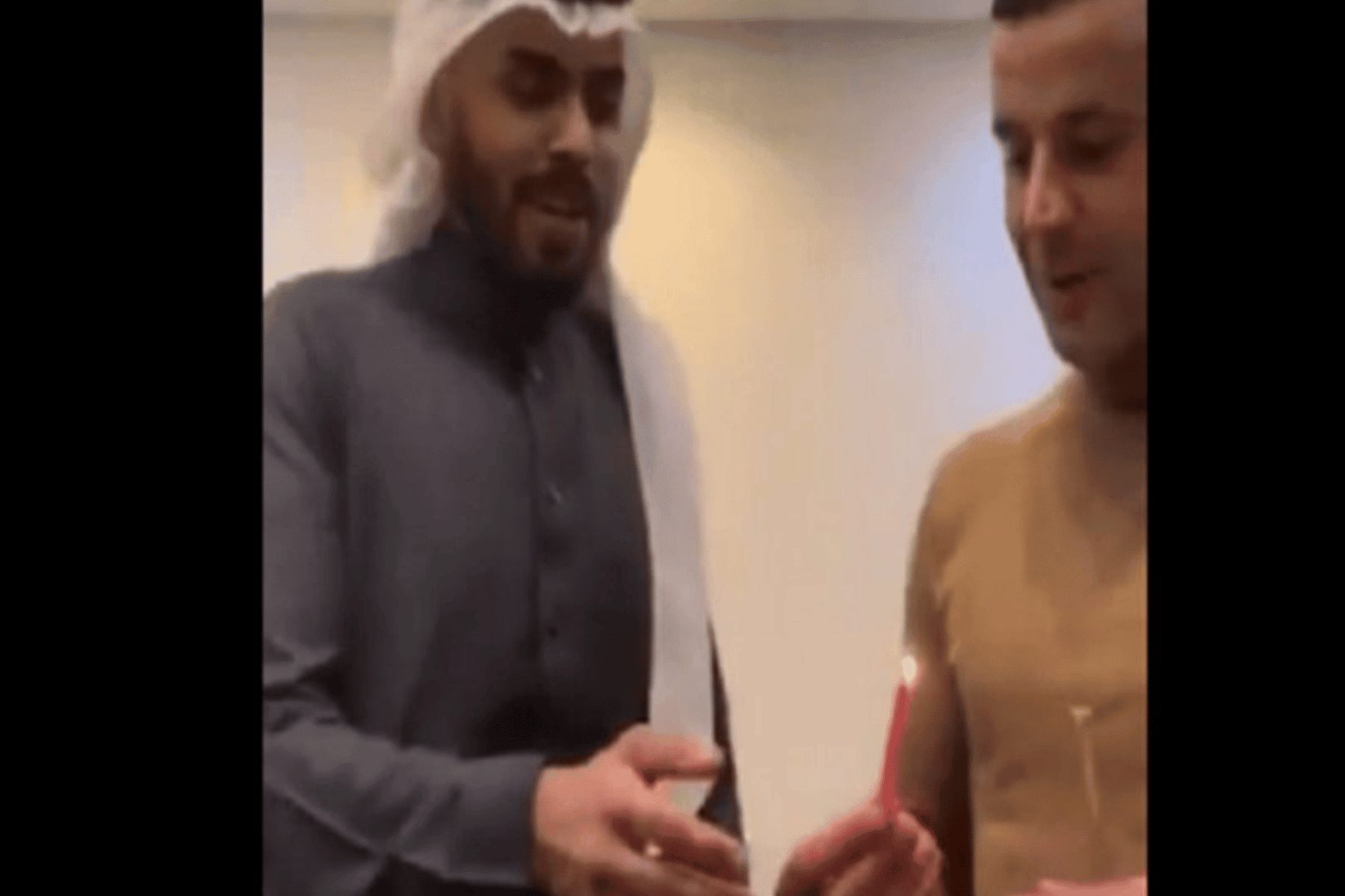 محمد سعود يحتفل بعيد “الحانوكا” watanserb.com