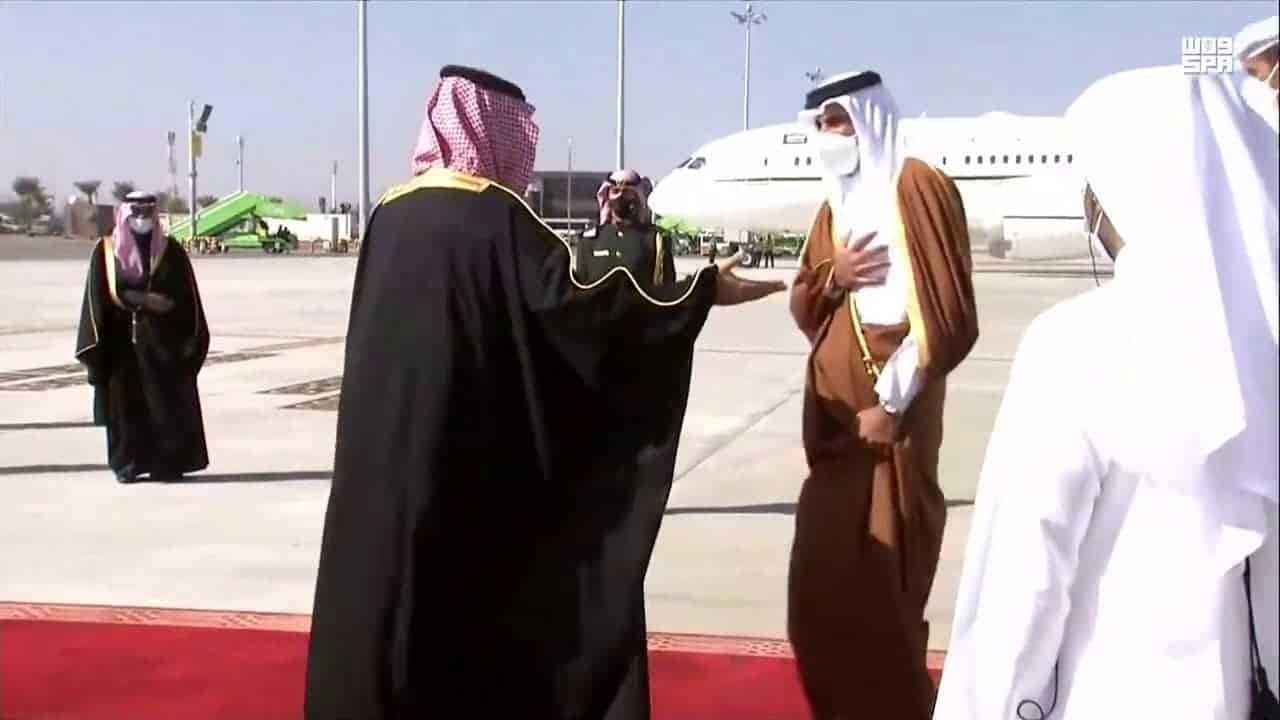 عناق الأمير تميم ومحمد بن سلمان watanserb.com