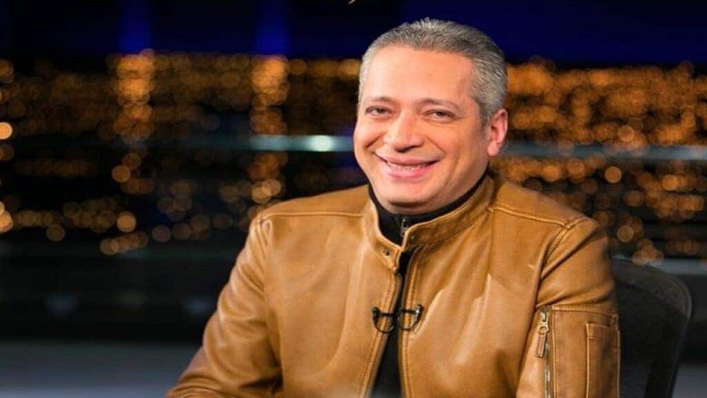 الاعلامي تامر أمين يخوض في عرض نساء صعيد مصر watanserb.com