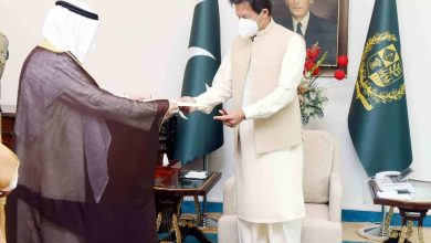 إصابة عمران خان بفيروس كورونا جاءت بعد يوم من لقائه وزير الخارجية الكويتي والوفد المرافق watanserb.com