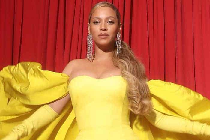 بيونسيه Beyoncé تفاجئ الجميع بهذا الإعلان بعد حذف صورها الشخصية! watanserb.com