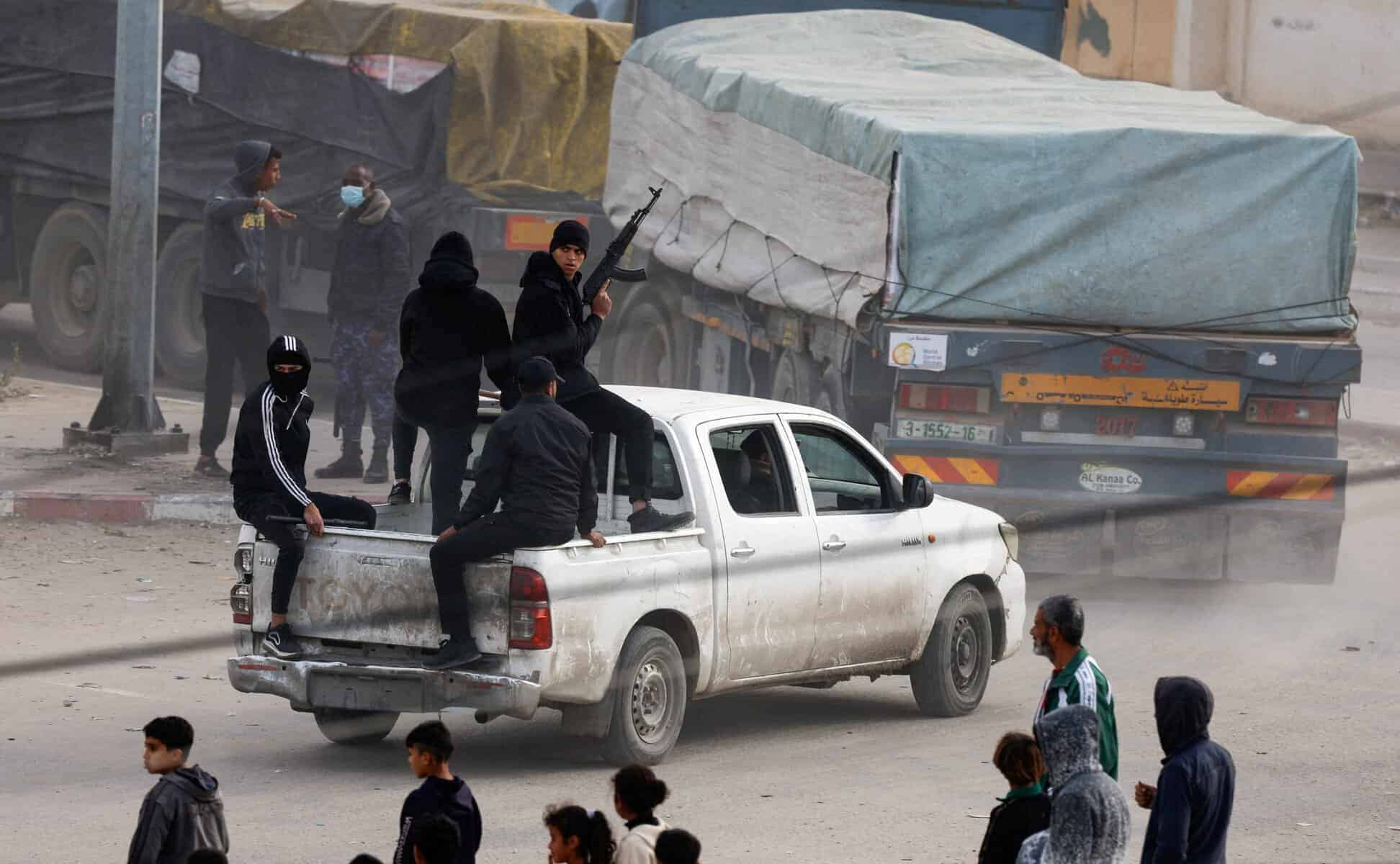 يفضله الاحتلال على دحلان.. “الصندوق الأسود” لماجد فرج الساعي لدخول غزة على ظهر دبابة إسرائيلية